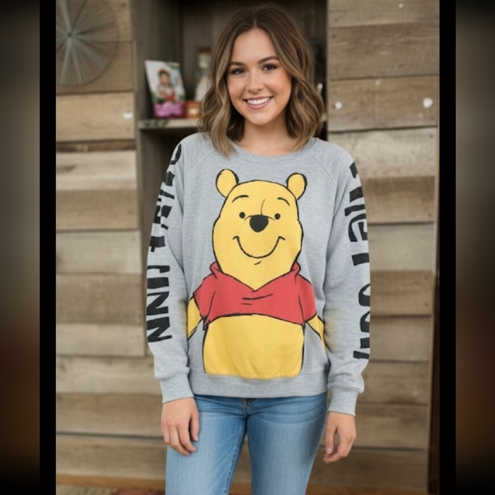 Vintage Winnie the Pooh Sweater Size XL